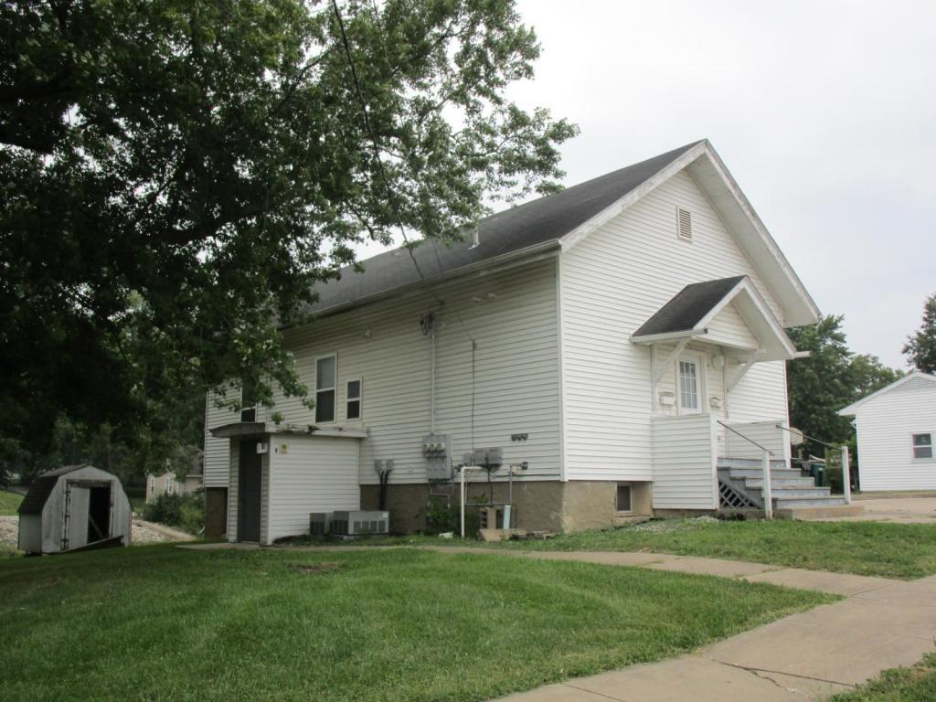 Building Photo - 601 Smith St