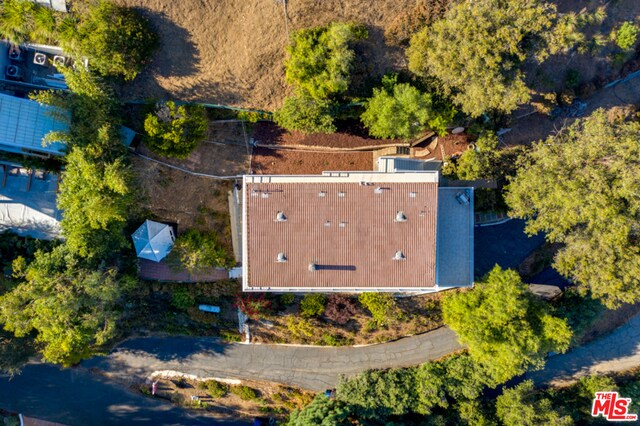 Foto del edificio - 21733 Castlewood Dr