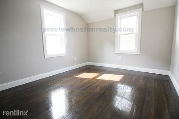 Building Photo - 12 Nonantum St
