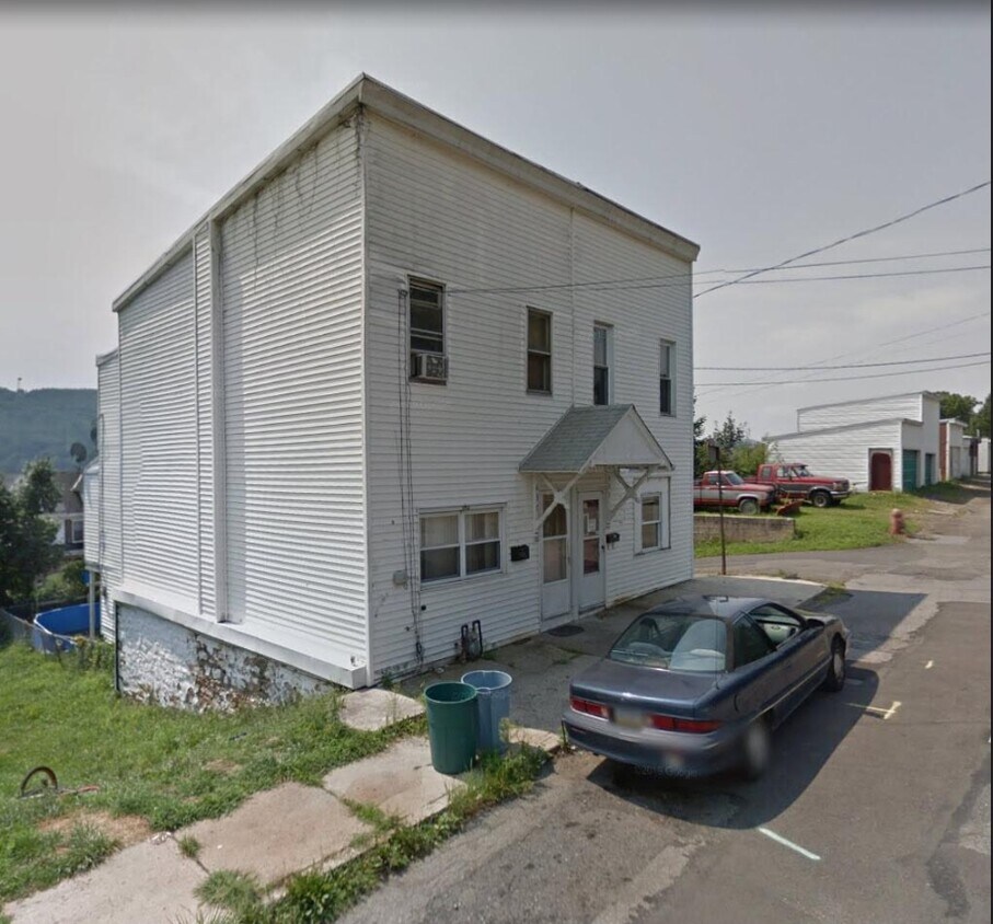 437 Ave, Pottsville, PA 17901 House Rental in Pottsville, PA