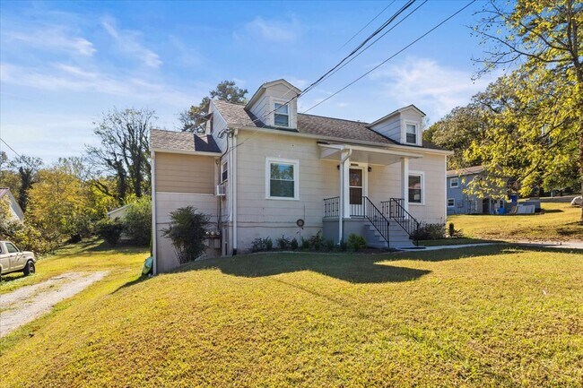 Foto del edificio - 10060 Central Dr