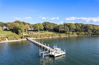 Building Photo - 1191 N Main Rd