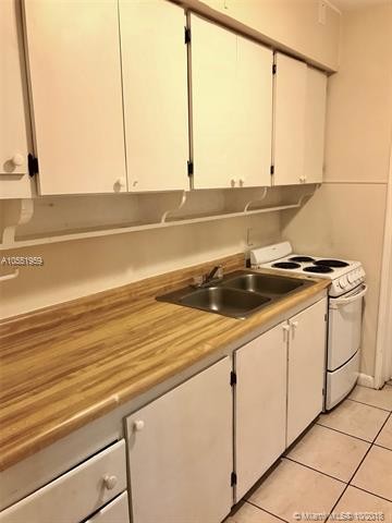 Building Photo - 822 W Las Olas Blvd