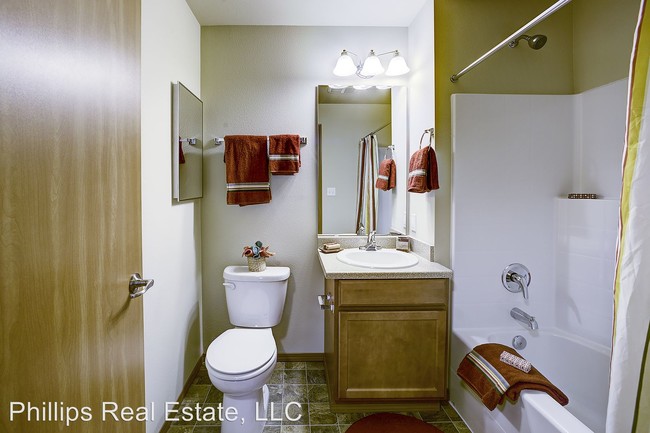 Interior Photo - DubSea Apartments