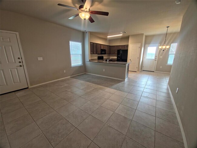 Foto del edificio - 140 Dodge Rd