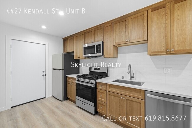Foto del edificio - 4427 Kendall St