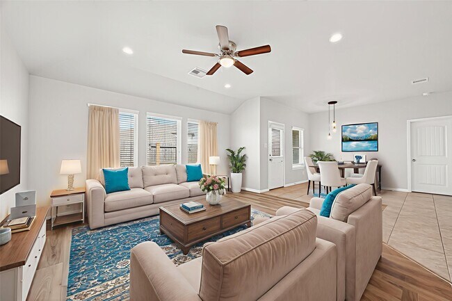 Foto del edificio - 3326 McDonough Way