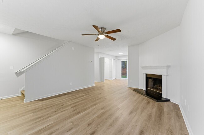 Foto del edificio - 4814 Bob White Run