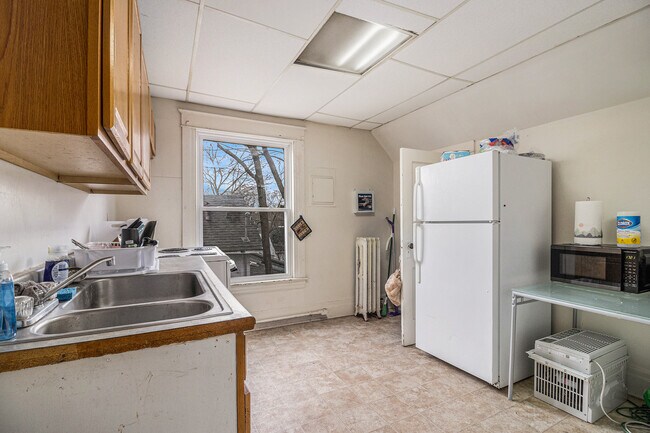 Building Photo - 217 N Normal St