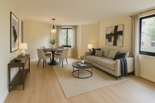 Foto del edificio - 1002 Paradise Rd