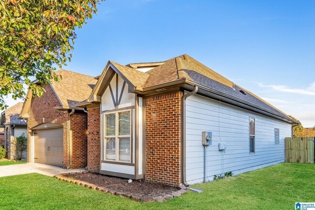 Foto del edificio - 1128 Avalon Dr