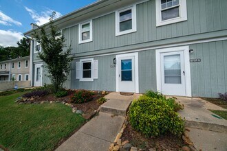 Building Photo - 5737 Bramblegate Rd