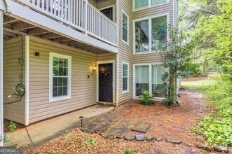 Building Photo - 306 Augusta Dr
