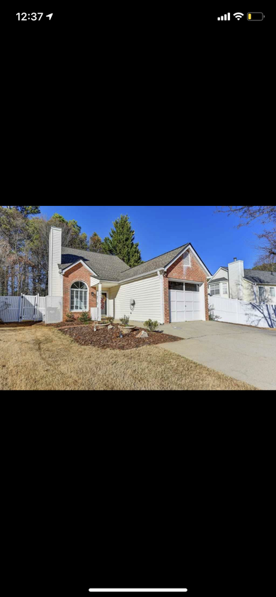 Primary Photo - 3345 Jones Ferry Ln