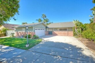 Building Photo - 4020 Via Serra