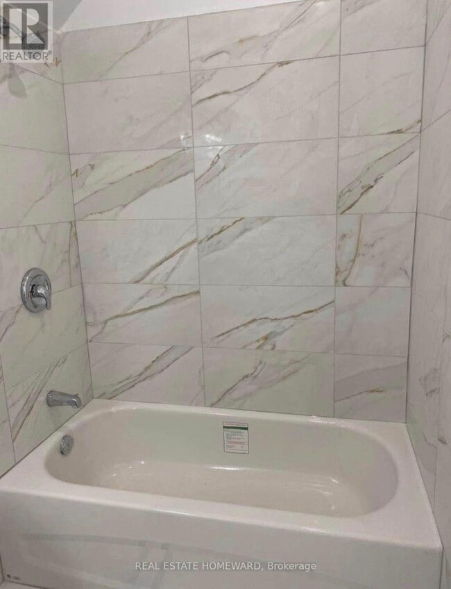 Building Photo - 1226 Leslie Dr