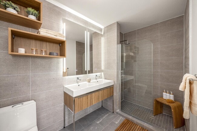 Foto del edificio - 285 Broadway