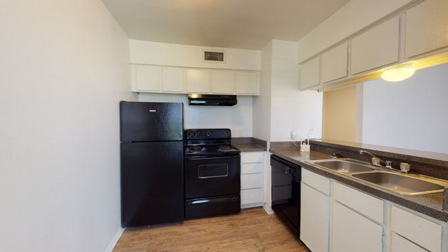 Interior Photo - Addison Apartments at the Park