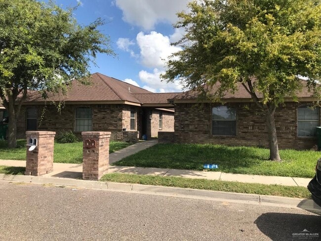 Building Photo - 1507 E Coyote St