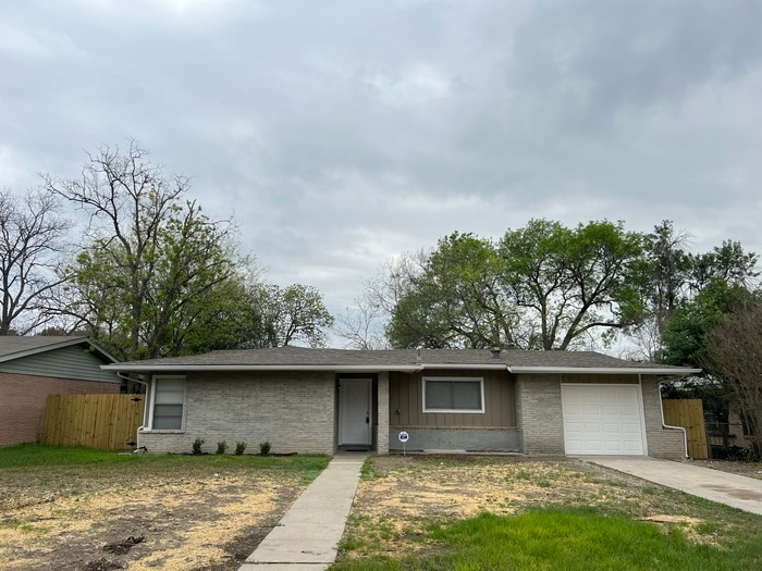 Primary Photo - 546 Artemis Dr