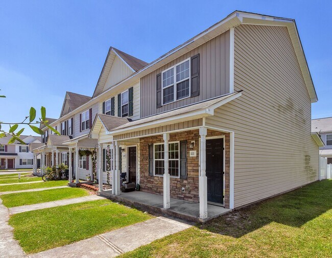 Foto del edificio - 2 Bed 2.5 Bath Townhome