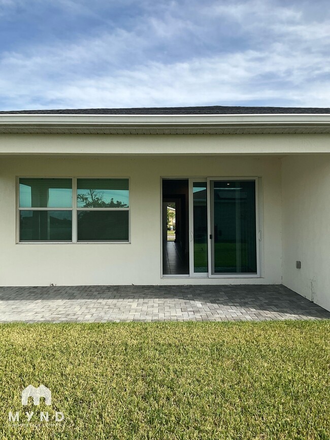 Foto del edificio - 515 Veridian Cir NW