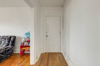 Building Photo - 157 Wychwood Ave
