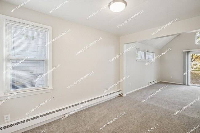 Foto del edificio - 17678 Lincoln Ave