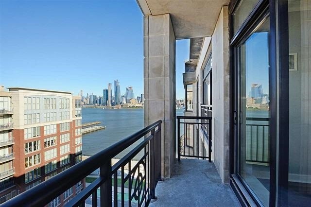Foto del edificio - 1025 Maxwell Ln