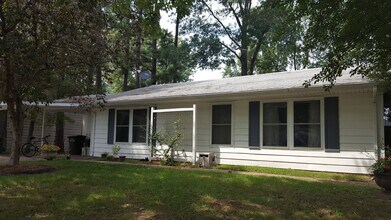 Building Photo - 2108 W Sunset Dr