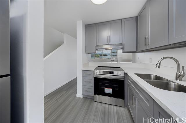 Foto del edificio - 46-232-232 Kahuhipa St