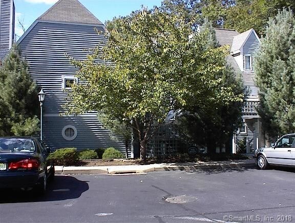 Building Photo - 2024 Old Pond Ln