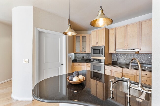 Foto del edificio - 505 Jackson Hill St