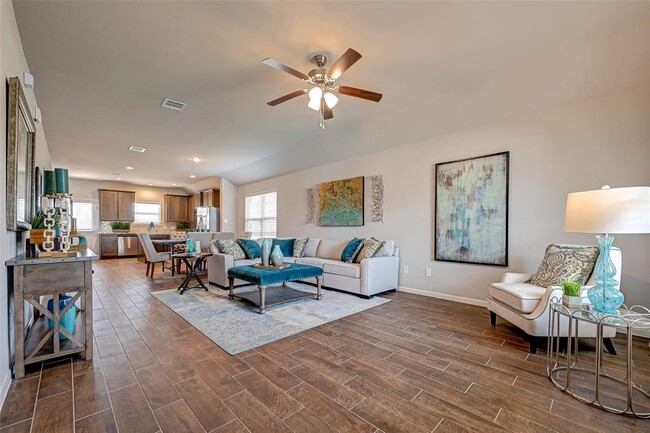 Building Photo - 13117 Villa Sola Dr