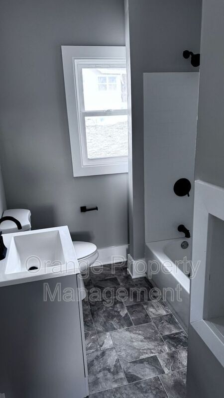Building Photo - 4812 N 45th St