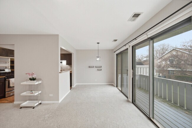 Foto del edificio - 1502-1507 7 Pines Rd