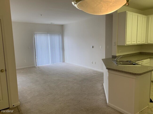 Building Photo - 2809 Gresham Way