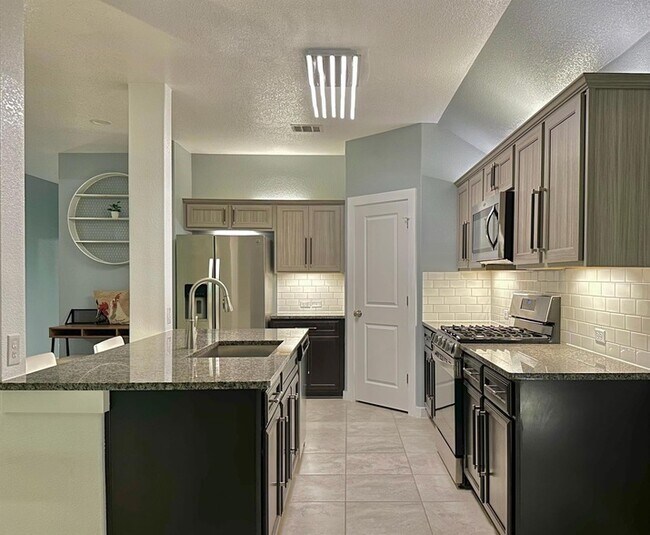 Foto del edificio - 305 Lewisville Ln