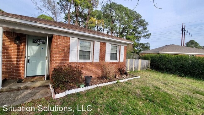 Building Photo - 3 br, 2 bath House - 1017 Tradewinds Road,