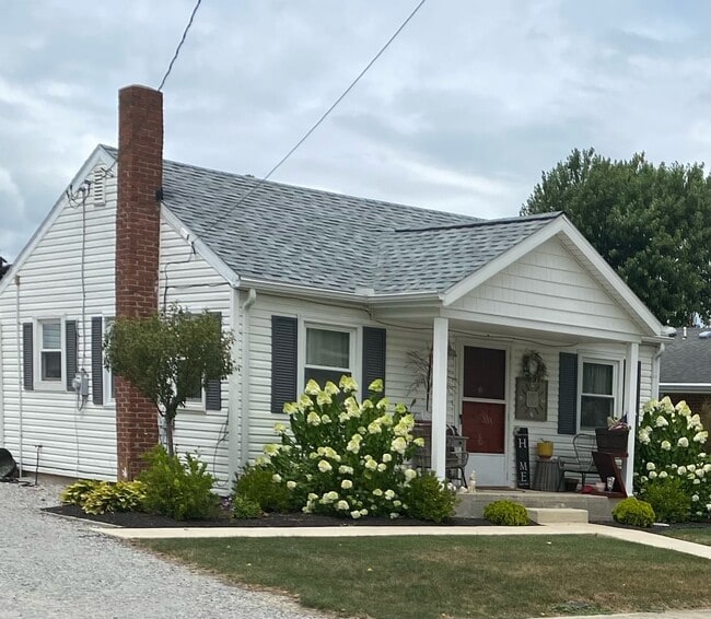 Building Photo - 603 Dearbaugh Ave