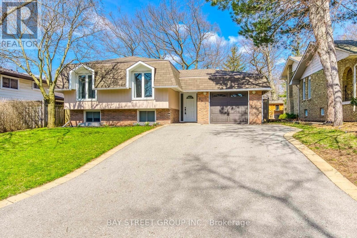 Photo principale - 393 Eton Pl