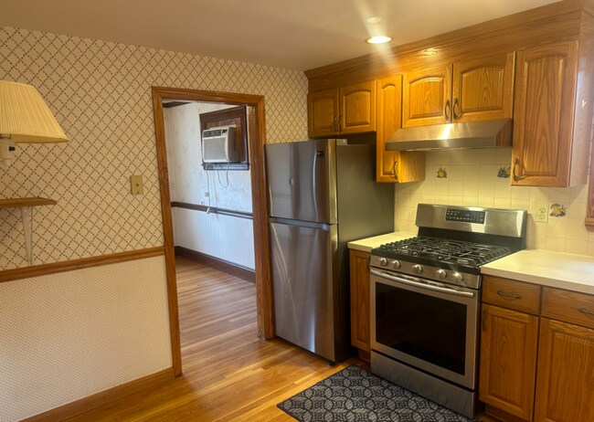 Foto del edificio - 235 Ashcroft Rd
