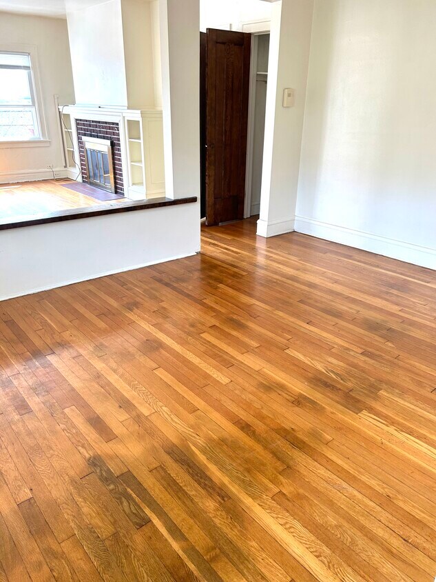 Foto principal - 1242 Hird Ave