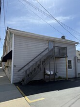 Building Photo - 15 Sherman Ave W