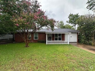Building Photo - 5704 Cedardale Dr