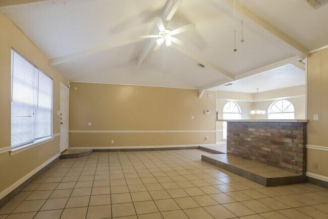 Building Photo - 23127 Briarcreek Blvd