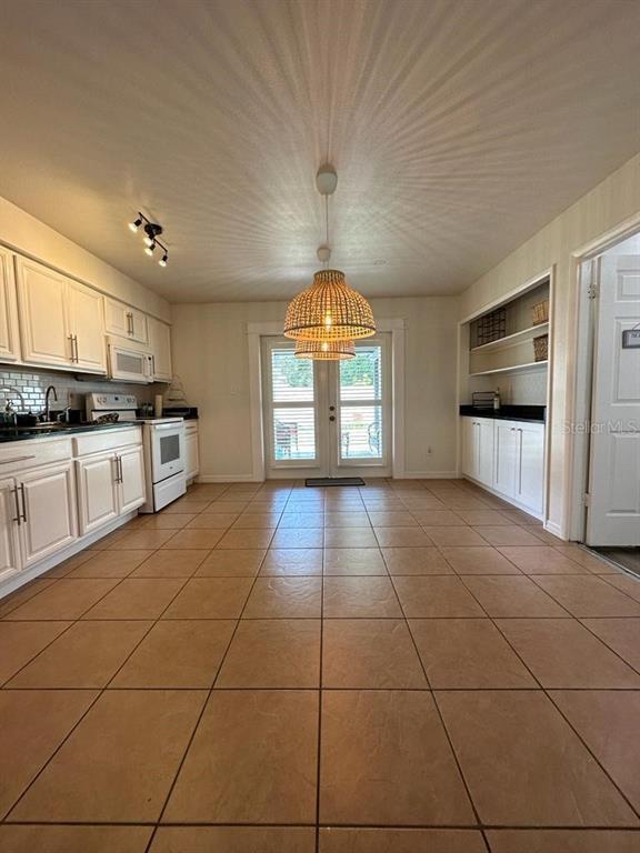 Foto del edificio - 4517 Alhama St