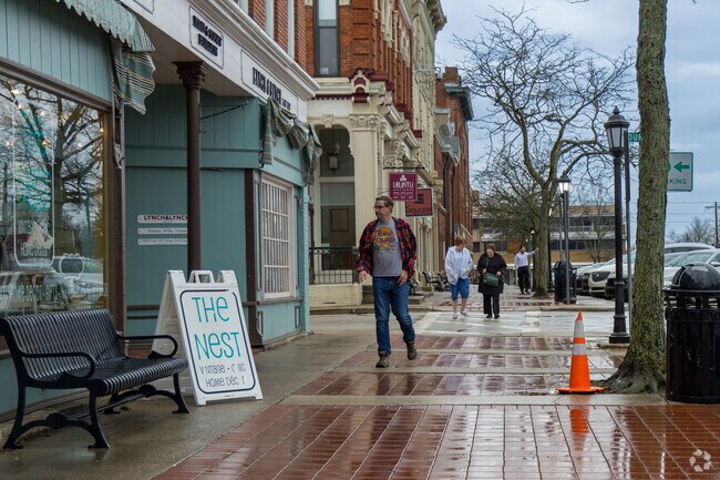 Rain or shine, a stroll down Main Street in Chardon is always enjoyable.