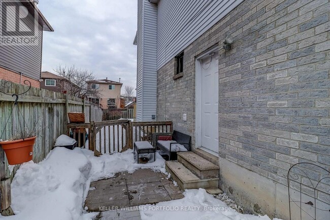 Building Photo - 97 Dobson Dr