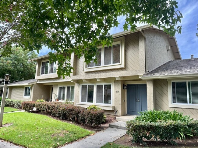 Building Photo - 1142 Arbor Vista Way